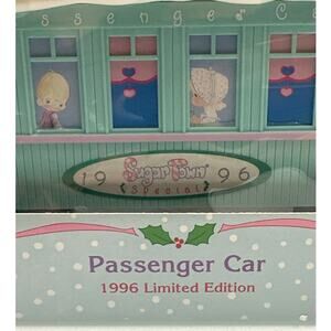 Precious Moments Enesco Sugar Town Express Passenger Car 1996 Limited Edition